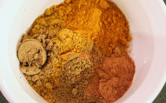 The spice blend for the sauce.